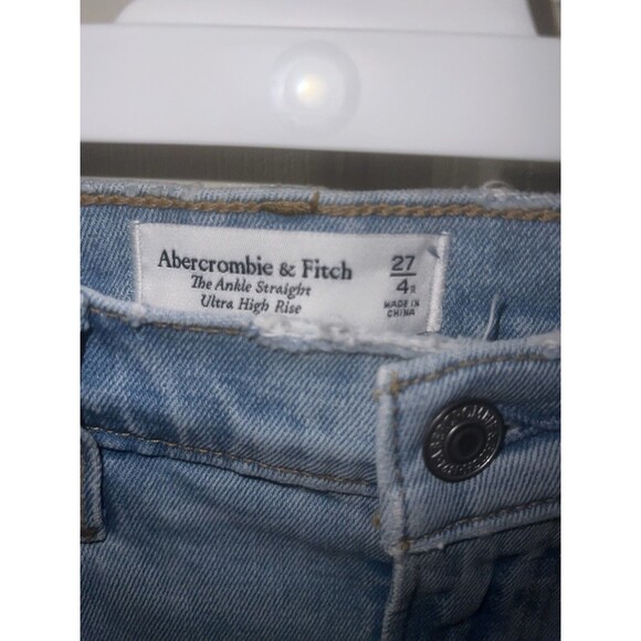ABERCROMBIE & FITCH ANKLE STRAIGHT ULTRA HIGH RISE JEANS SIZE 4R (27) - Picture 3 of 3